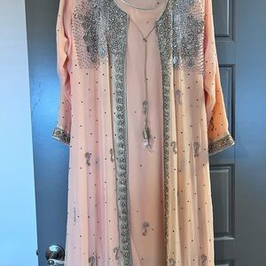 Heavy formal Pakistani suit never worn